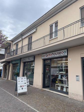 Negozio in Via Giovanni Pascoli, Santarcangelo Di Romagna, {3} - Foto 2