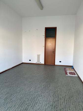 Negozio in Via Dante di Nanni, Santarcangelo Di Romagna, {3} - Foto 2