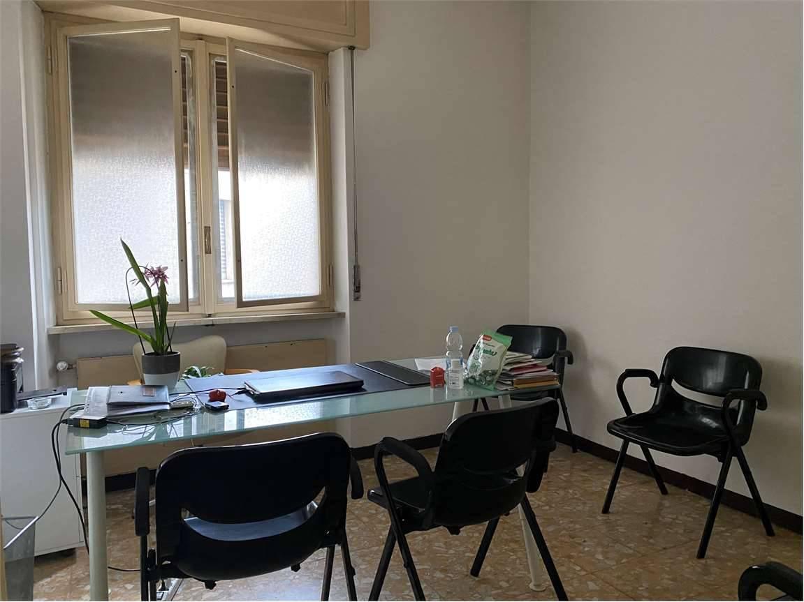 Ufficio condiviso in vendita a Piacenza