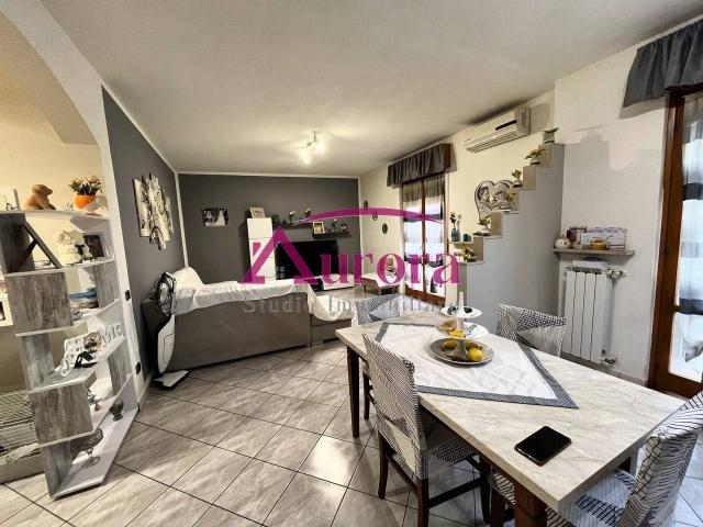 4-room flat in {3}, Viale Orsola - Photo 1