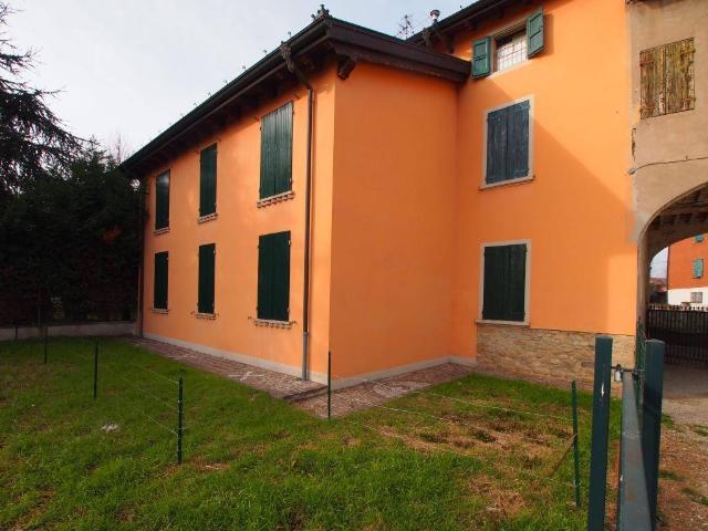 3-room flat in Via Secchi, Bibbiano - Photo 1