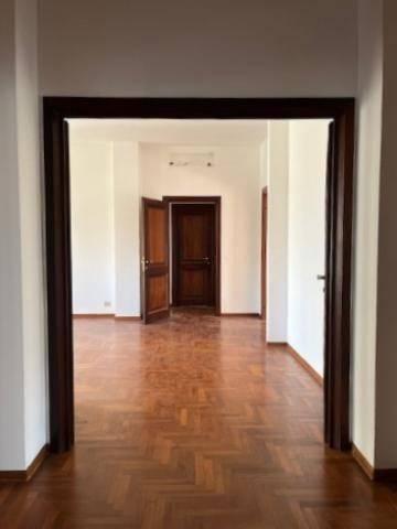 Shared office in {3}, Viale Timavo - Photo 1