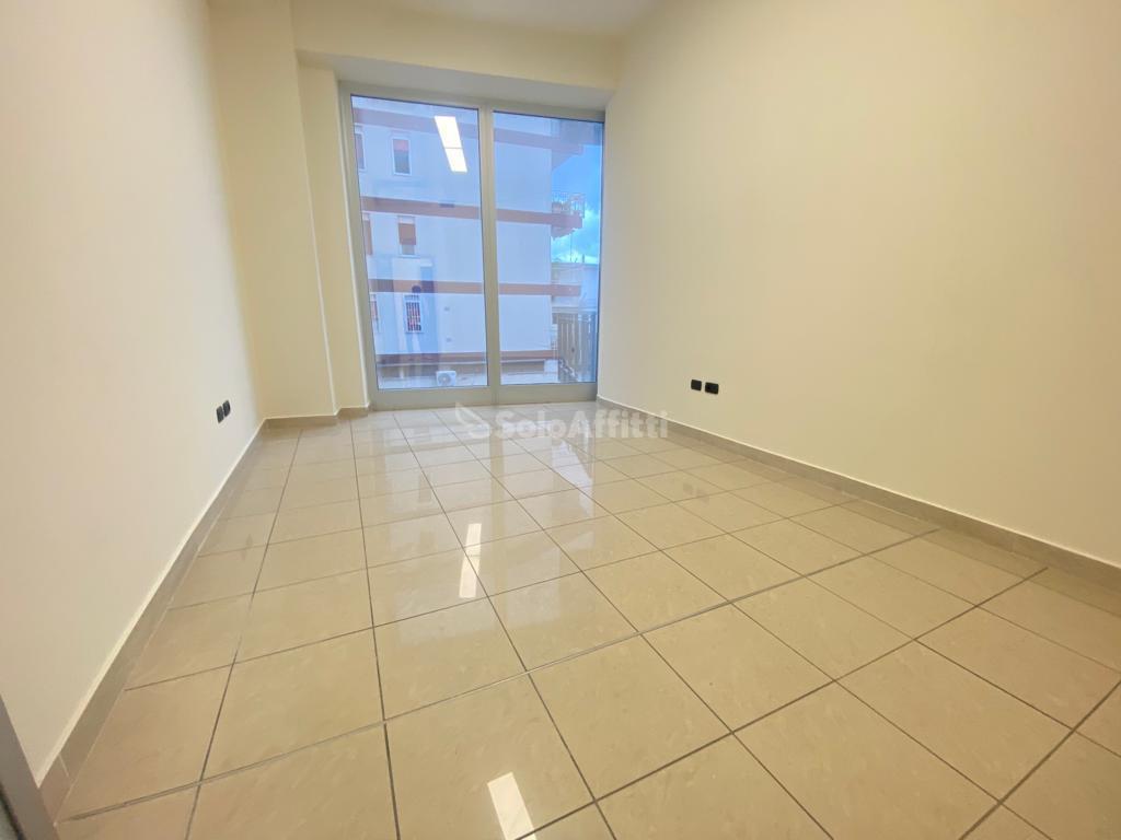 Ufficio in Via Massimo Troisi, San Nicola la Strada - Foto 1