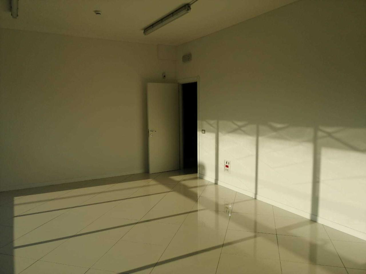 Ufficio in , San Benedetto Del Tronto, {3} - Foto 1
