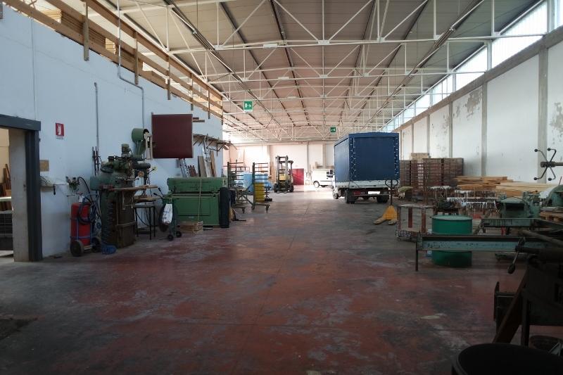 Capannone in Statale 16, San Benedetto Del Tronto, {3} - Foto 2