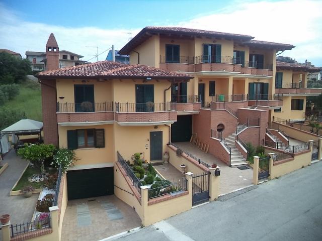 Villa a schiera, Colonnella - Foto 1