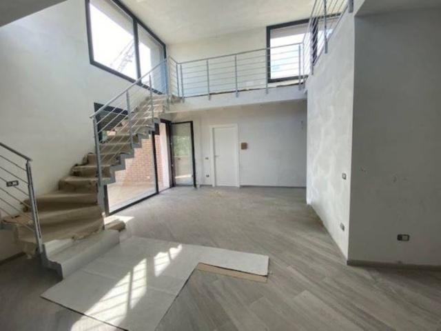 Penthouse in Via Alessandro Tassoni, Reggio nell'Emilia - Foto 1