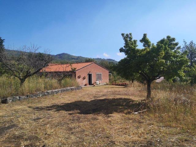 Villa in Via Cozzarelli 95, Trecastagni - Foto 1