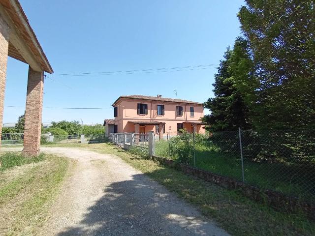 Villa in Via Caorsana, Piacenza - Foto 1