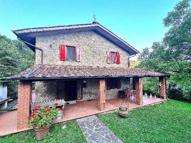 Country house or cottage, Marliana - Photo 1