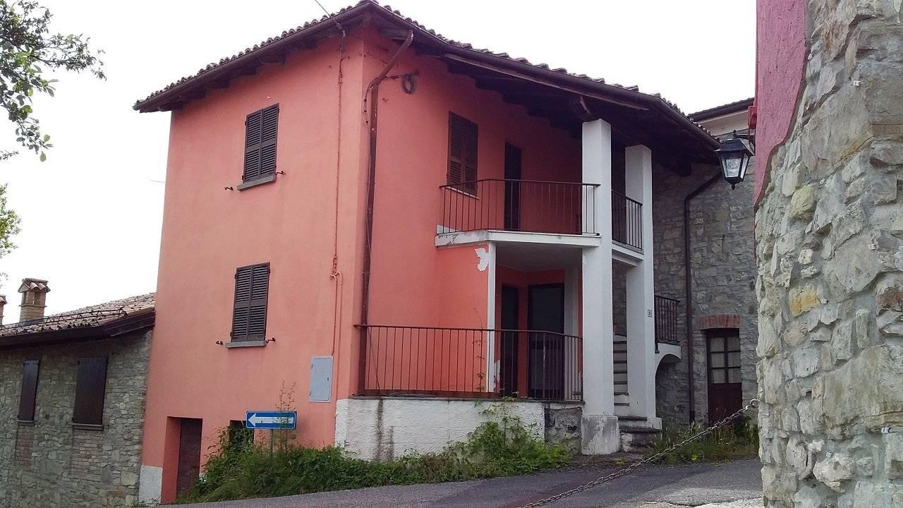 Casa indipendente in vendita a Bobbio