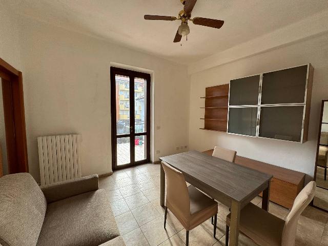 2-room flat in Via Massimiliano De Leva, Bollate - Photo 1