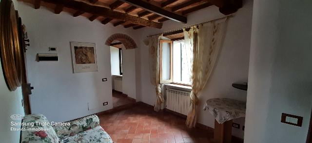 3-room flat in Via Roma, Asciano - Photo 1