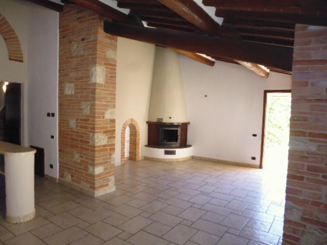 Detached house in Corso Matteotti 44, Asciano - Photo 1