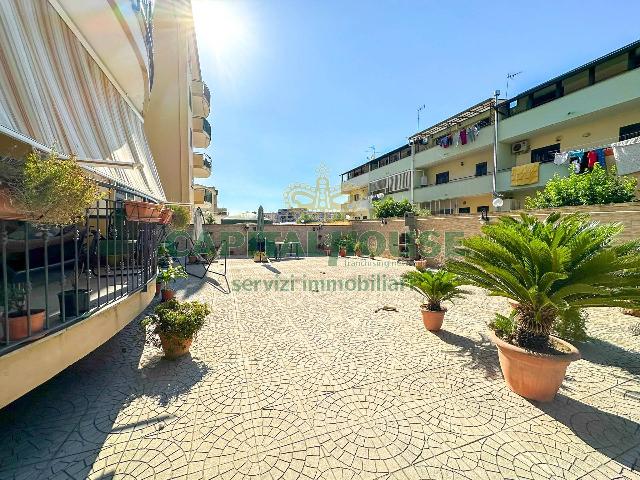 4-room flat in Zona Piscina, San Prisco - Photo 1