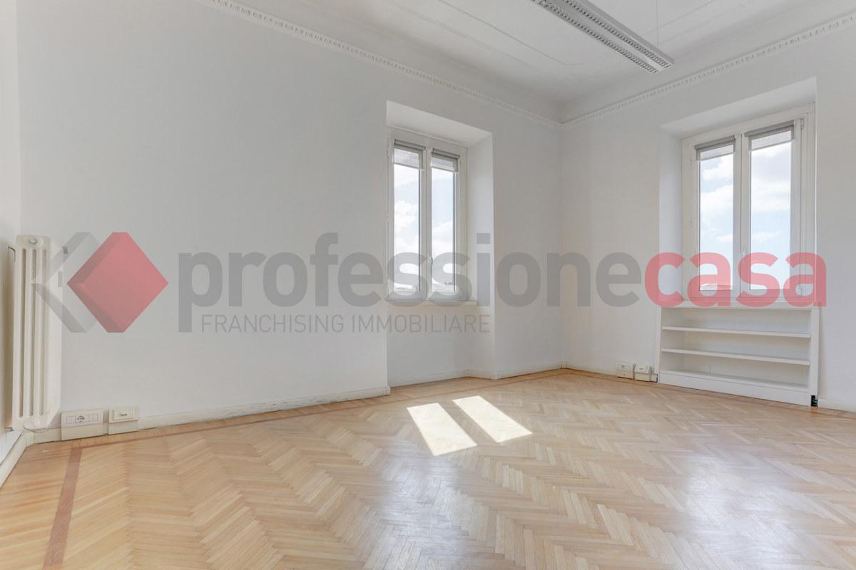 Ufficio in Viale del Policlinico 131, Roma - Foto 1