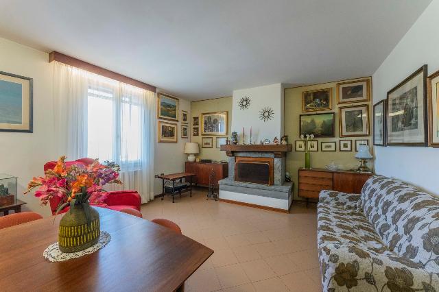 4-room flat in Via Botteghe 2, Castello d'Argile - Photo 1