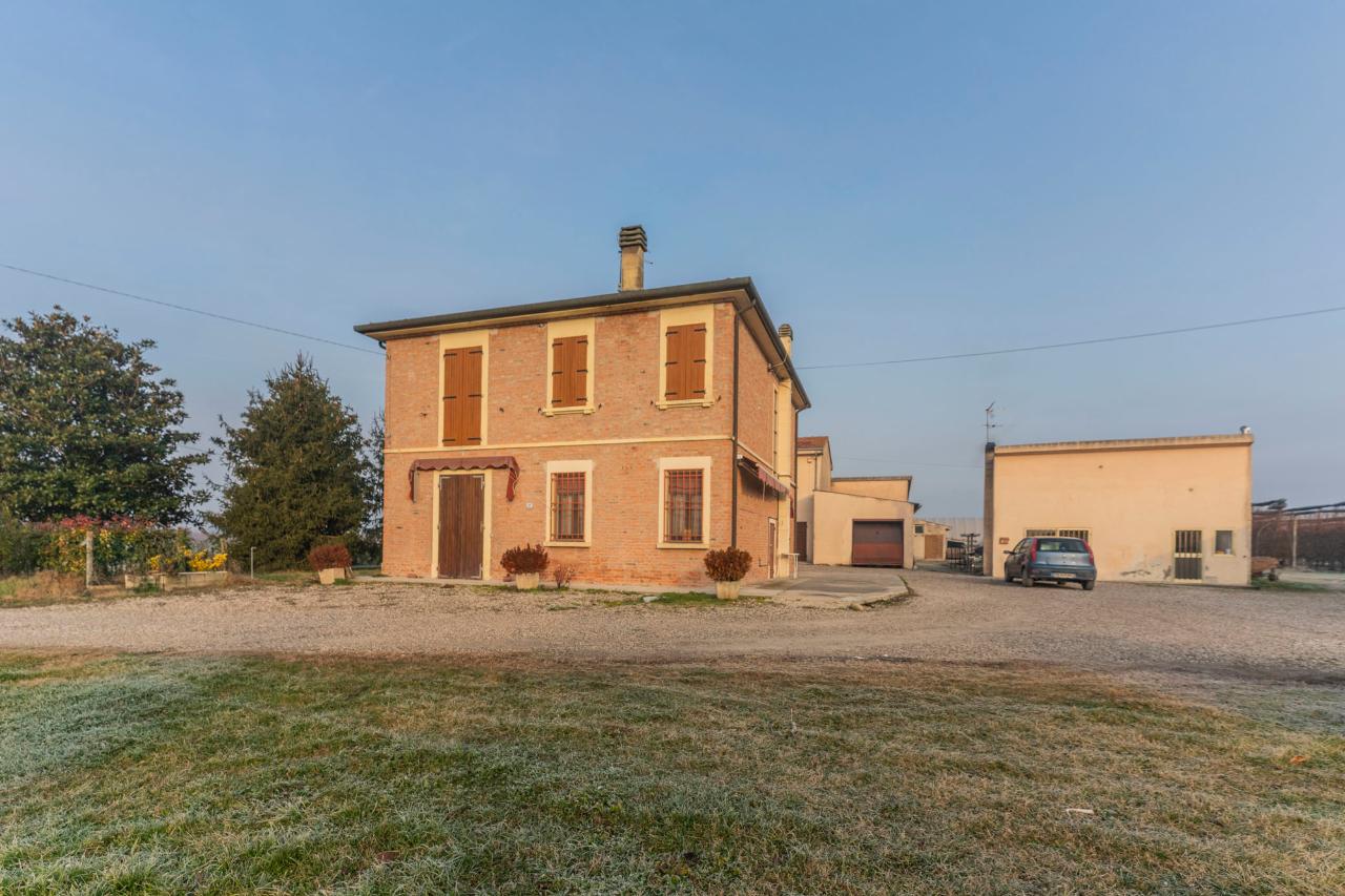 Villa unifamiliare in vendita a Vigarano Mainarda