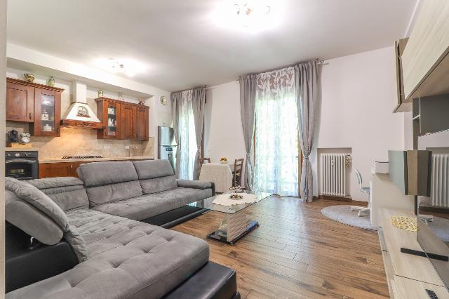 3-room flat in Viale Kennedy 65, Sasso Marconi - Photo 1