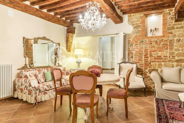 4-room flat in Piazza Grande 10, Montepulciano - Photo 1