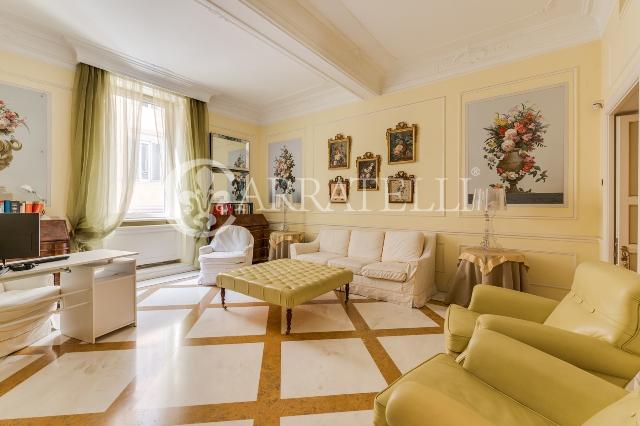 Apartament in Via del Babuino, Roma - Photo 1