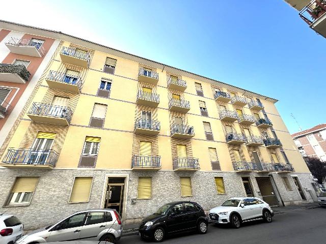 Trilocale in Via Giovanni Verneri 17, Alessandria - Foto 1