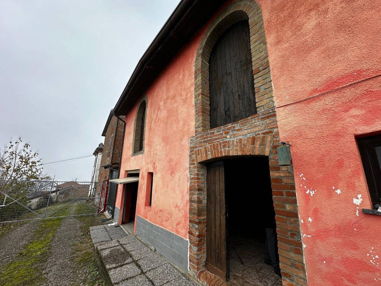 Villa in vendita a Berzano Di Tortona