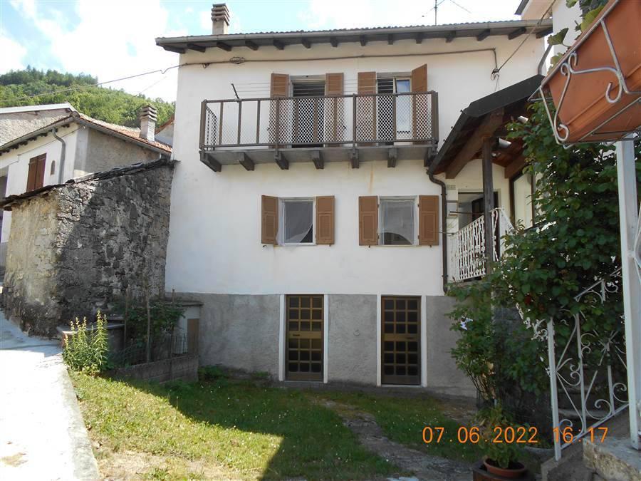 Villa in vendita a Carrega Ligure