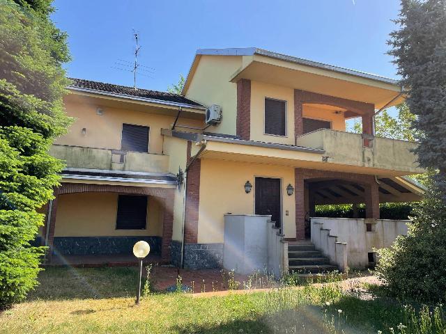 Villa in Strada Statale per Alessandria, Tortona - Foto 1