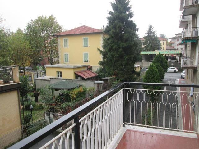 4-room flat in Via Duchessa di Galliera, Ovada - Photo 1