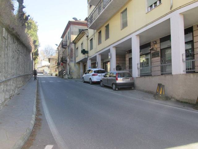 Trilocale in Via Generale Cortella, Castelletto d'Orba - Foto 1