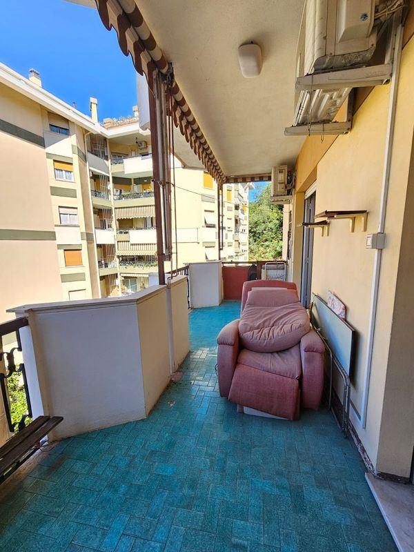 appartamento in vendita a Genova in zona Pegli