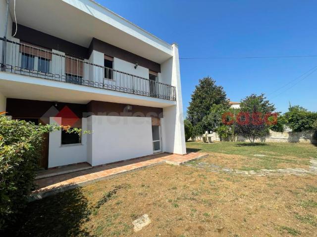 Terraced house in {3}, Via San Felice Circeo 800 - Photo 1