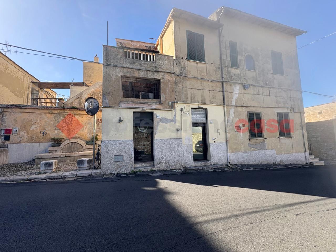 Negozio in Via Porta Romana 46, Terracina, {3} - Foto 1
