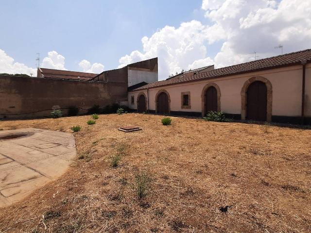 Mansion in Via Santa Maria di Gesù 106, Caltagirone - Photo 1