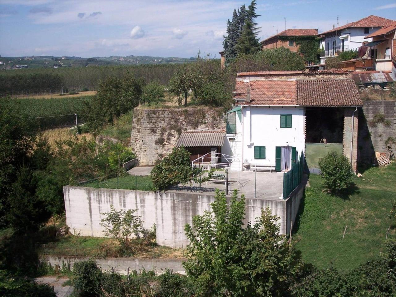 Casa indipendente in vendita a Rivalta Bormida