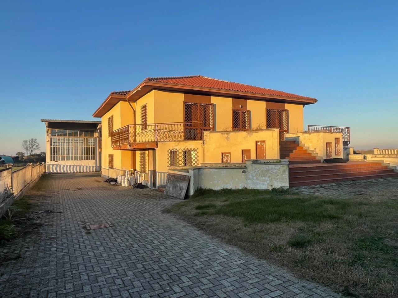 Casa indipendente in vendita a San Salvatore Monferrato