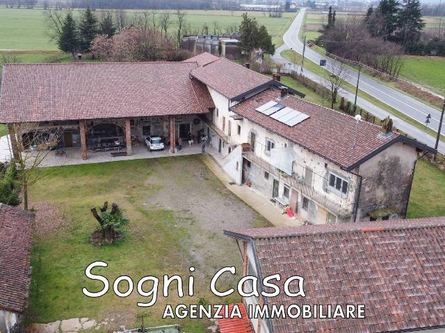 Country house or cottage in Via Sempione, Oleggio - Photo 1