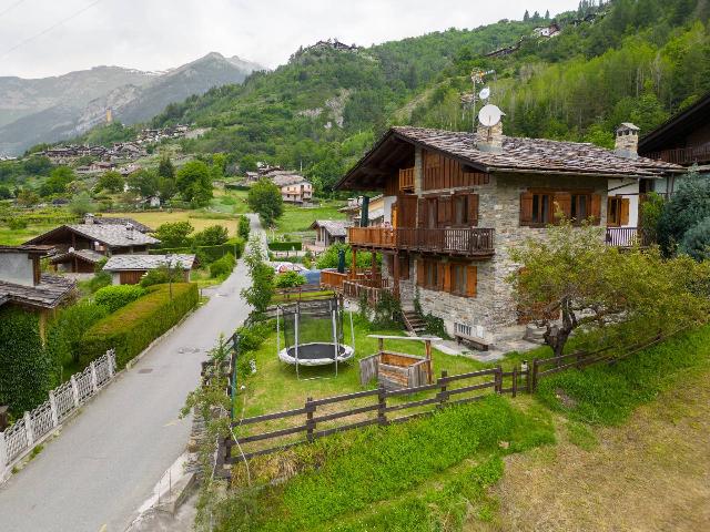 Villa in Croix Des Pres, La Salle - Foto 1