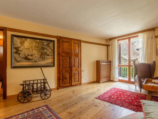 main gallery real estate image