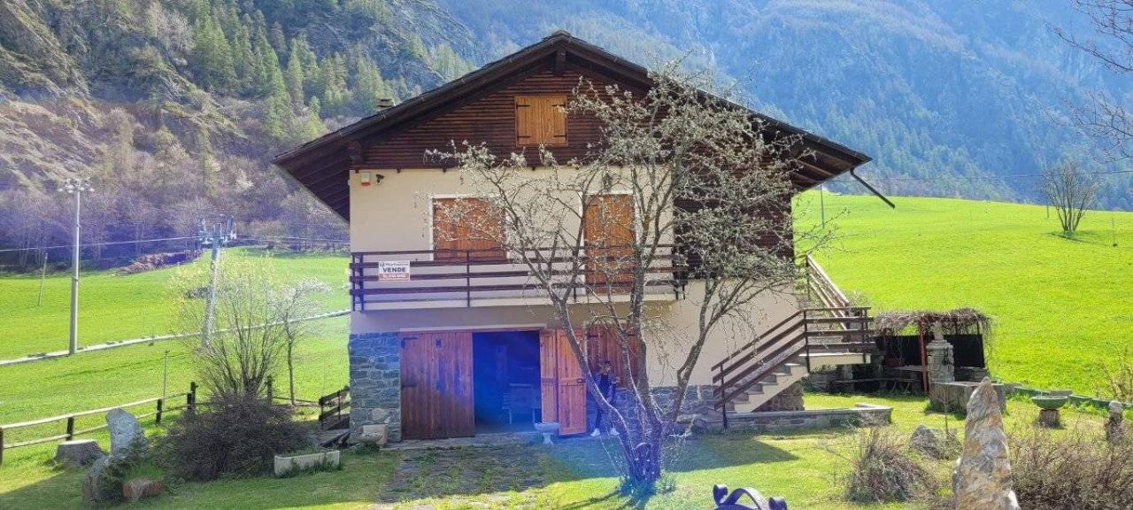 Villa in vendita a Ollomont