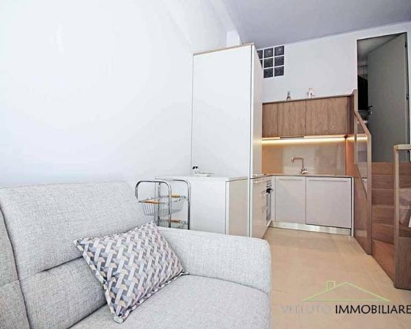 2-room flat in {3}, - Photo 1