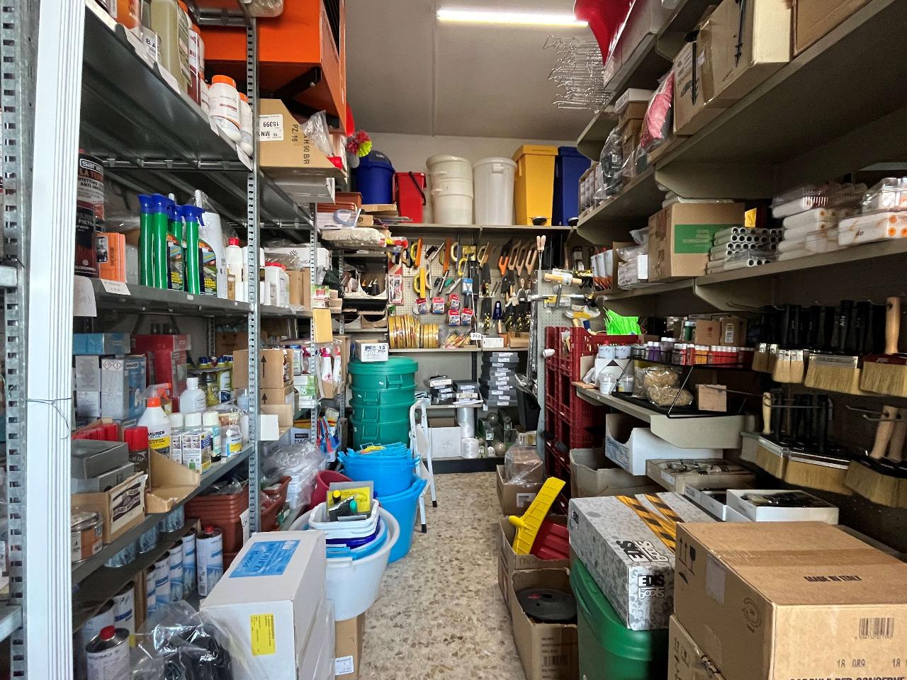 Negozio in , Mantova, {3} - Foto 2
