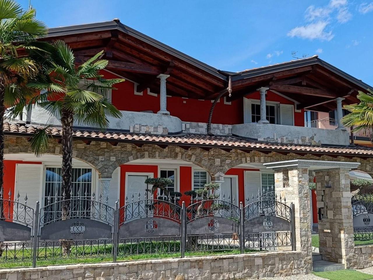 Villa in vendita a Gattico-Veruno