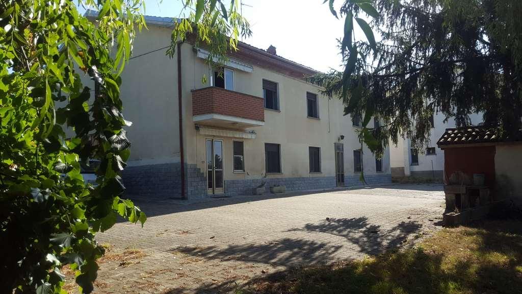 Rustico in vendita a San Salvatore Monferrato