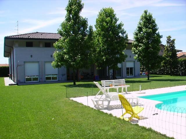 Villa in Via San Giovanni 5, Oleggio - Foto 1