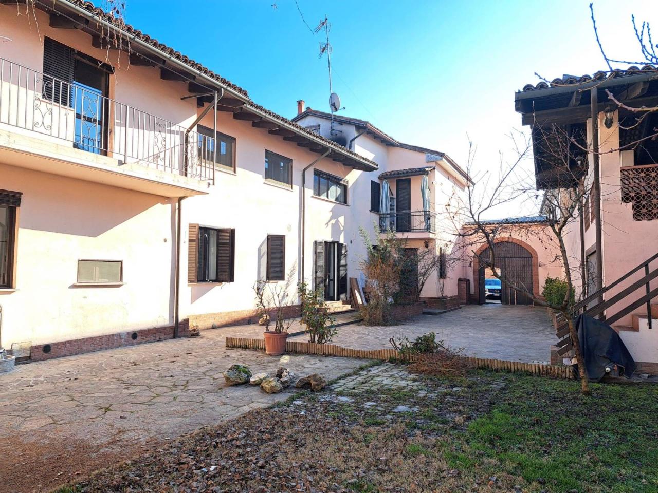 Villa in vendita a Frugarolo