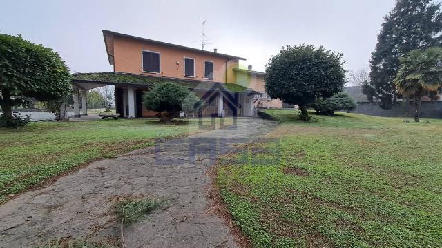 Villa in Via Alcide De Gasperi, San Fiorano - Foto 1