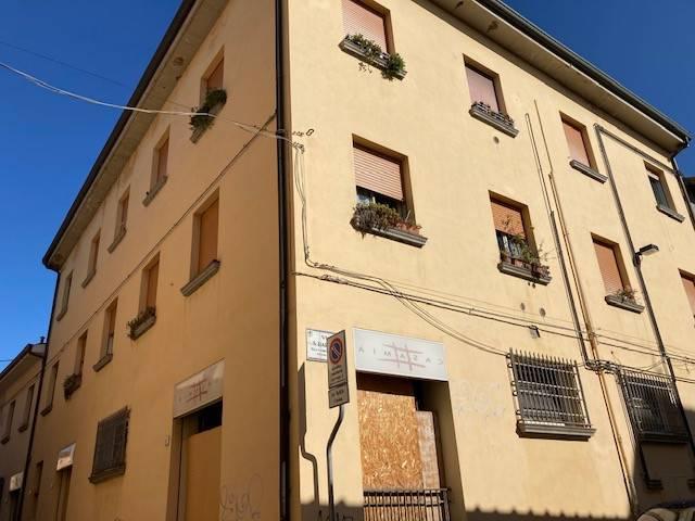 Negozio in Corso Giacomo Matteotti 15a, Faenza, {3} - Foto 1