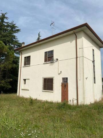 Detached house in Via Pomposa, Ferrara - Photo 1